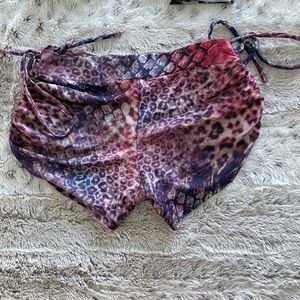 Yoga Booty Shorts Size Small